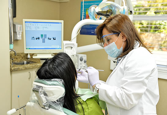 Dental-Service-Miami-Dentist